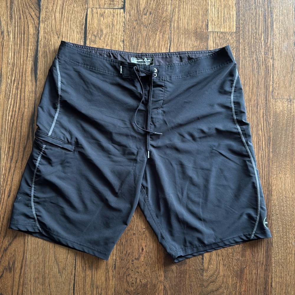 O’Neill swim size 36 hyperfreak